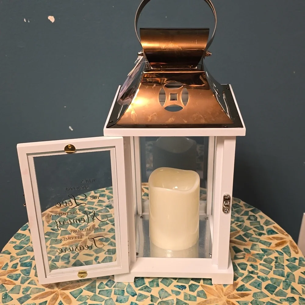 Memory Lantern - Picture 6 of 9